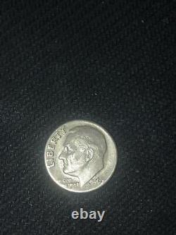 Rare 1965 Roosevelt dime with no mint mark in good condition